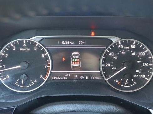 Used 2024 Nissan Pathfinder SV AWD/4WD image 10