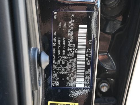 Used 2019 Toyota Highlander LE FWD image 23