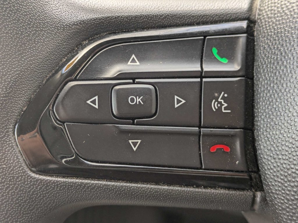 Used 2025 RAM ProMaster 2500 w/ Convenience Group FWD image 25