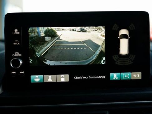 Used 2023 Honda Pilot EX-L image 37