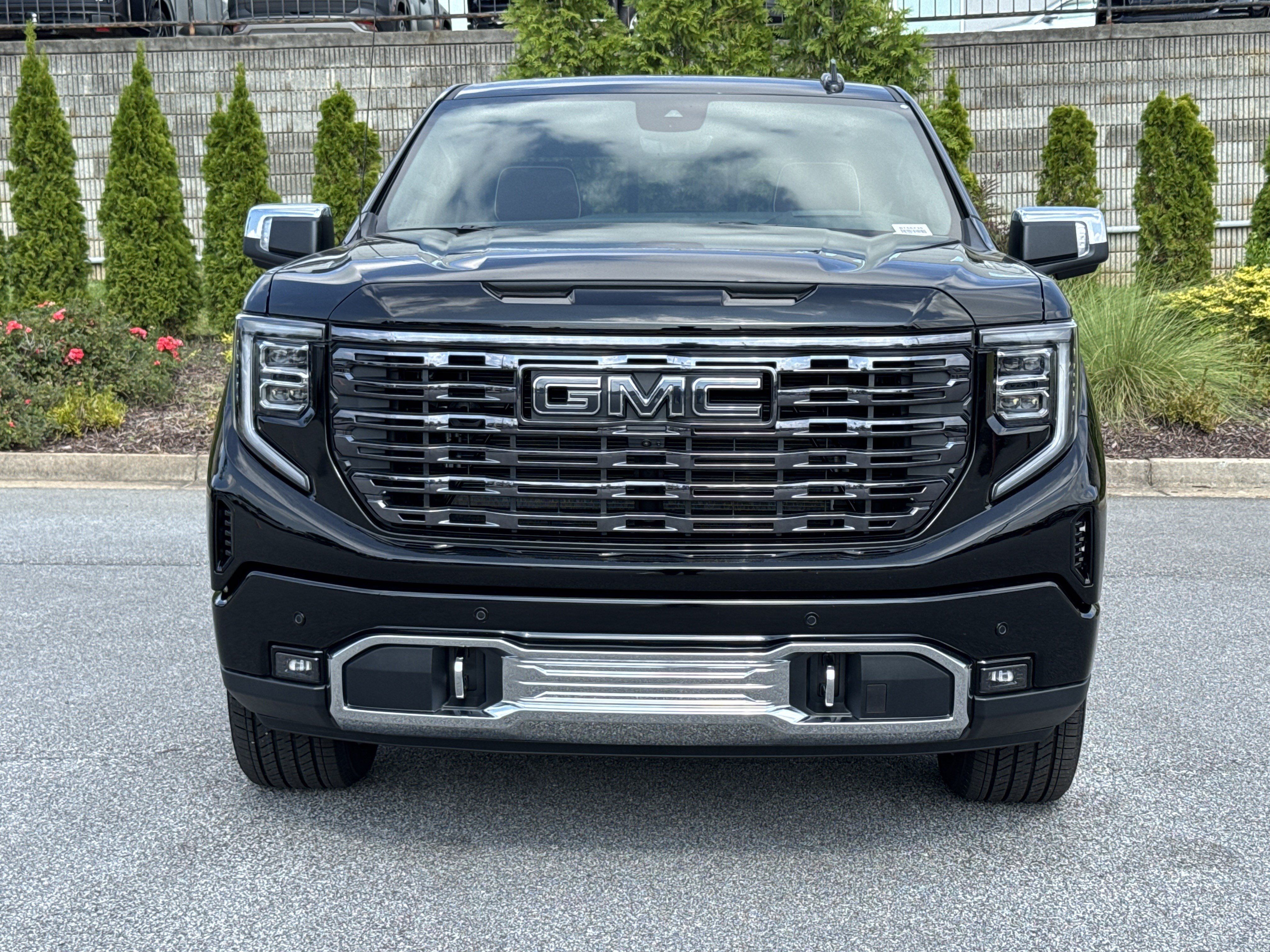 New 2026 GMC Sierra 1500 Denali Ultimate AWD/4WD image 3