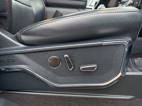 Used 2021 Ford F150 Lariat image 36