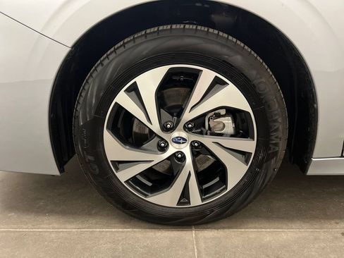 Used 2025 Subaru Legacy Premium AWD/4WD image 30