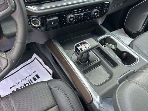 Used 2025 Chevrolet Silverado 1500 High Country w/ High Country Premium Package image 22