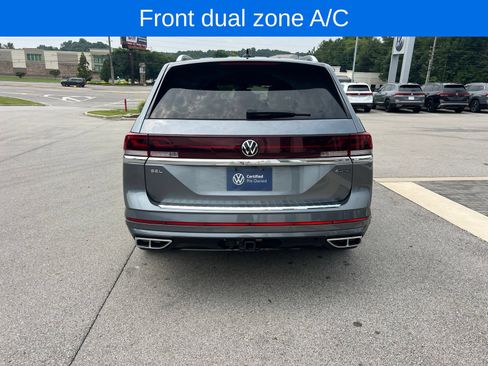 Certified 2024 Volkswagen Atlas SEL Premium R-Line AWD/4WD image 8