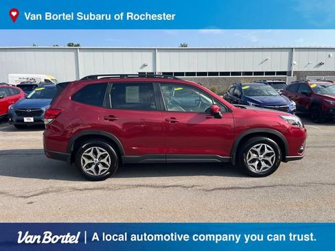 Certified 2024 Subaru Forester Premium AWD/4WD image 6