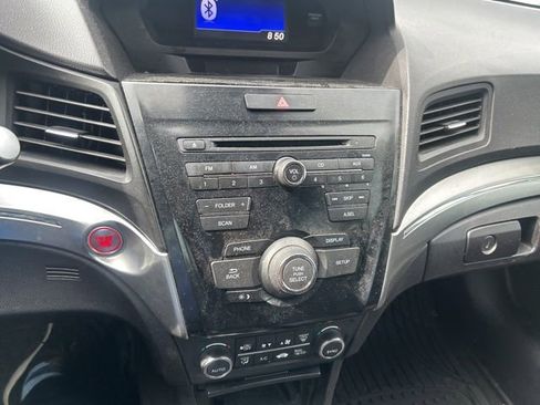 Used 2019 Acura ILX FWD image 8
