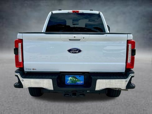 Used 2026 Ford F250 Lariat AWD/4WD image 6