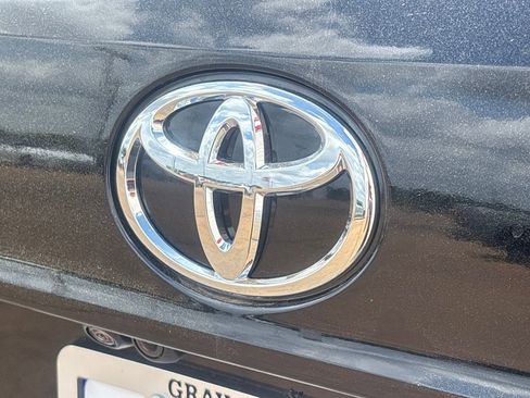 New 2026 Toyota Highlander Platinum image 36