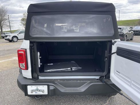 New 2026 Ford Bronco 4-Door AWD/4WD image 10