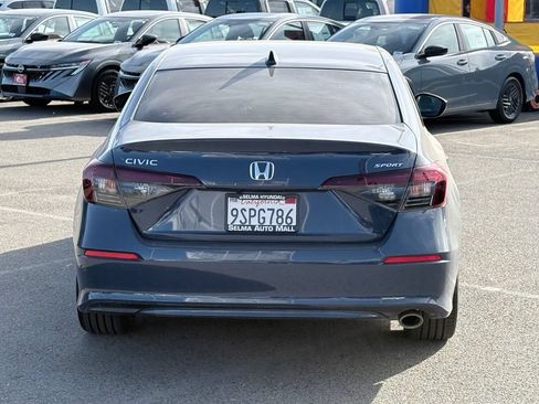Used 2025 Honda Civic Sport image 6