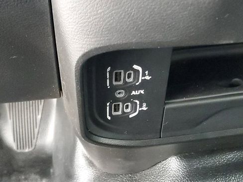 Used 2022 RAM 3500 Tradesman image 22