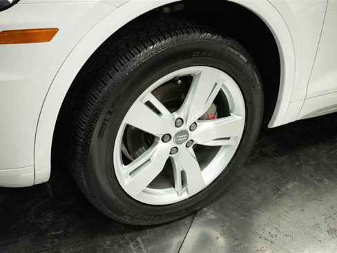 Used 2018 Audi Q5 2.0T Premium image 4