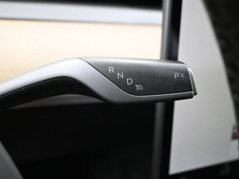 Used 2022 Tesla Model 3 Long Range AWD/4WD image 20