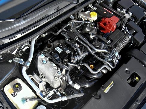 Used 2025 Nissan Sentra SV FWD image 39