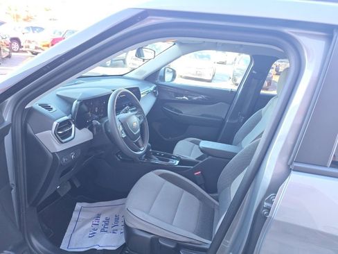 Used 2024 Chevrolet TrailBlazer LT image 13
