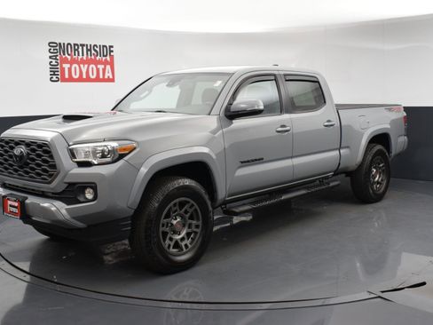 Used 2021 Toyota Tacoma TRD Sport w/ Technology Package AWD/4WD image 8