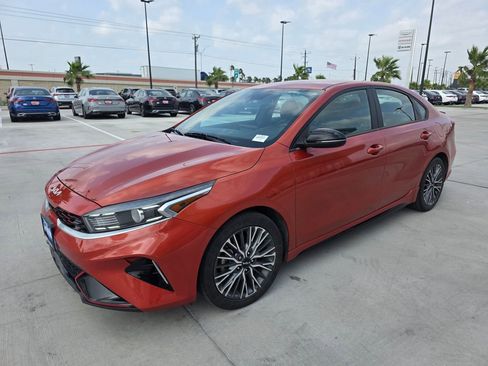 Used 2023 Kia Forte GT-Line FWD image 3