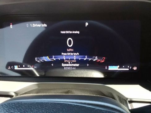 Used 2023 Jeep Grand Cherokee L Laredo RWD image 13
