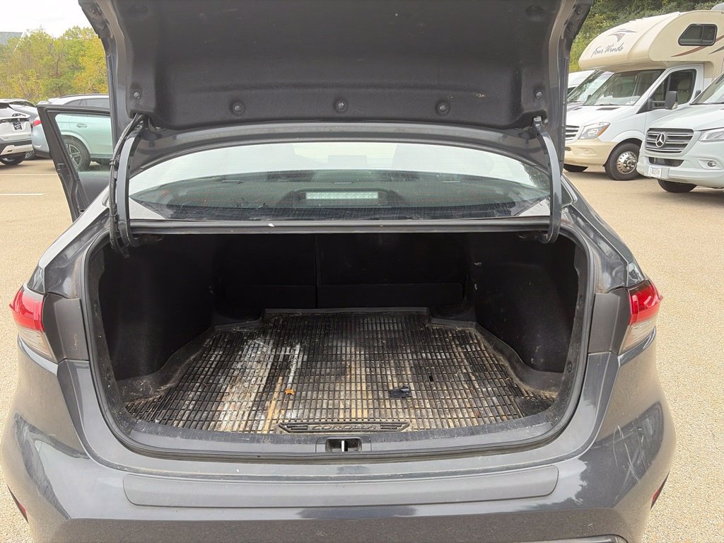 Used 2024 Toyota Corolla XSE FWD image 13