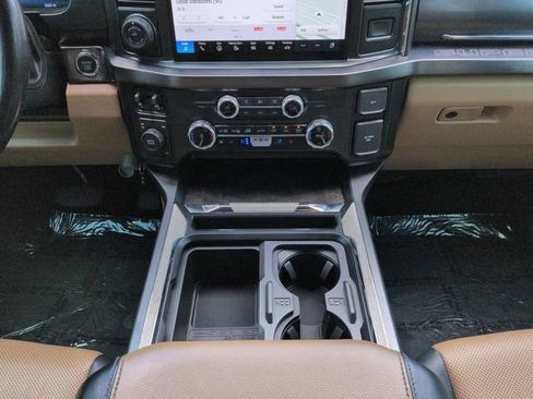 Used 2023 Ford F450 Lariat w/ Lariat Ultimate Package AWD/4WD image 19