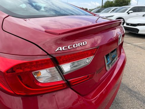 Used 2019 Honda Accord Sport image 8