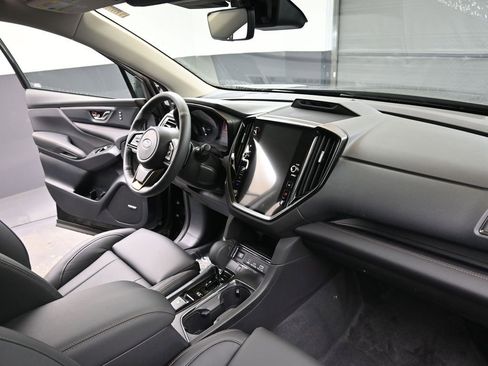 New 2026 Subaru Ascent Limited Bronze image 12