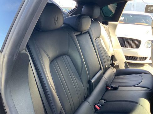 Used 2019 Maserati Levante AWD/4WD image 27