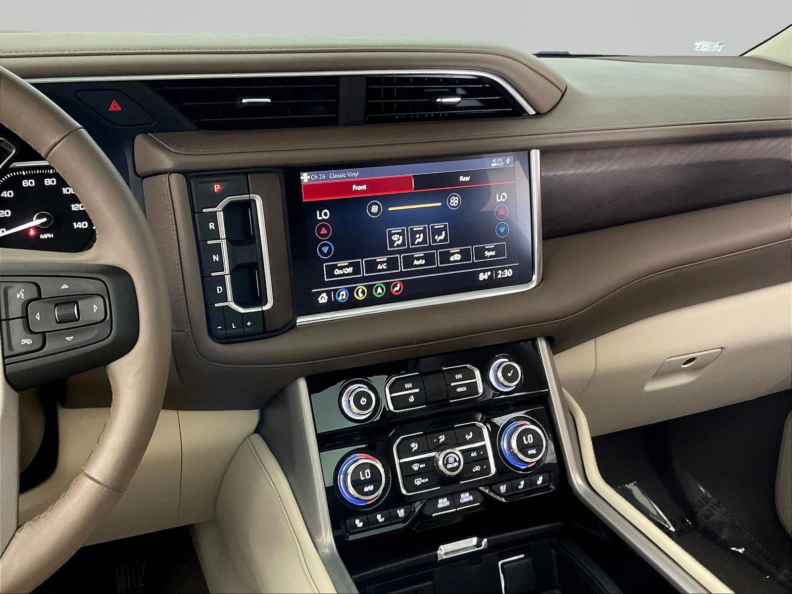 Used 2021 GMC Yukon Denali w/ Denali Ultimate Package AWD/4WD image 9