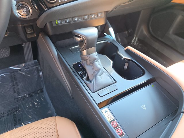 Used 2025 Lexus ES 350 w/ Premium Package FWD image 25