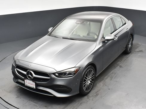 Used 2022 Mercedes-Benz C 300 4MATIC Sedan w/ Exclusive Trim Package image 22