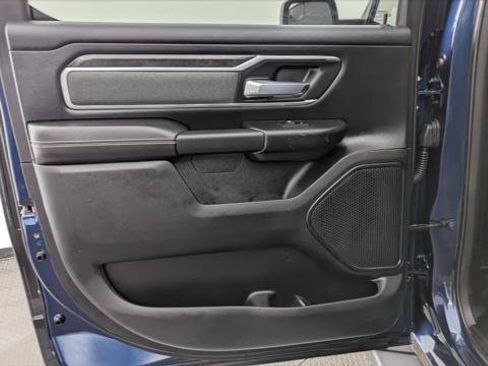 Used 2022 RAM 1500 Big Horn AWD/4WD image 16