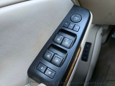 Used 2015 GMC Yukon XL Denali w/ Open Road Package image 52