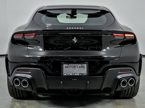 Used 2025 Ferrari Purosangue image 12