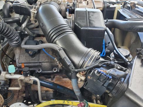 Used 2003 Toyota Tacoma w/ SR5 Package image 40