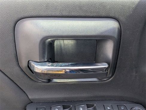 Used 2018 GMC Sierra 1500 SLE image 13