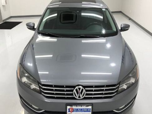 Used 2014 Volkswagen Passat TDI SEL Premium FWD image 9