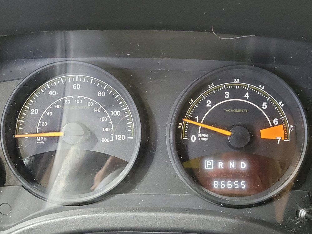 Used 2015 Jeep Compass Sport w/ Power Value Group FWD image 23