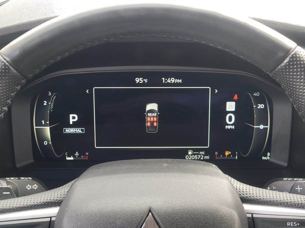 Used 2025 Mitsubishi Outlander SEL AWD/4WD image 7