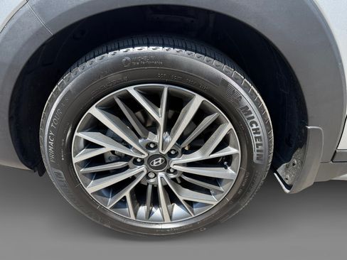 Used 2021 Hyundai Tucson Limited AWD/4WD image 9