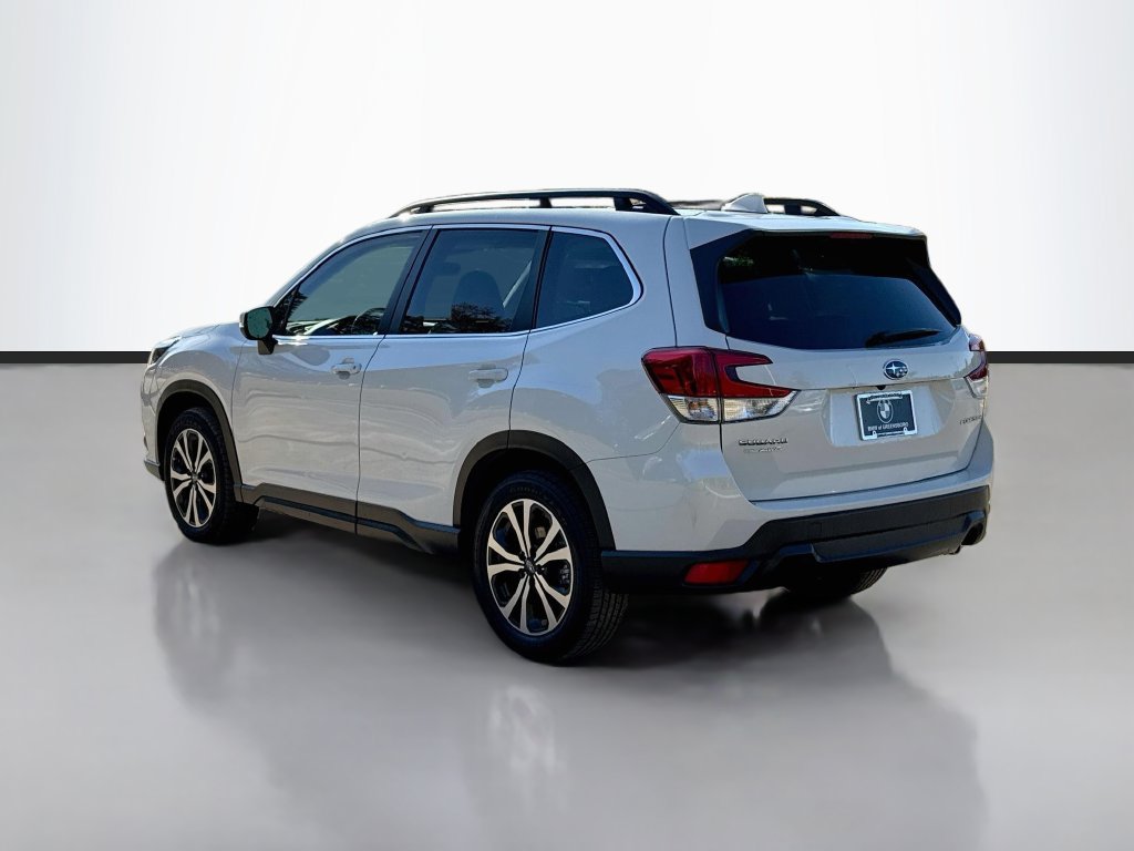 Used 2023 Subaru Forester Limited AWD/4WD image 5