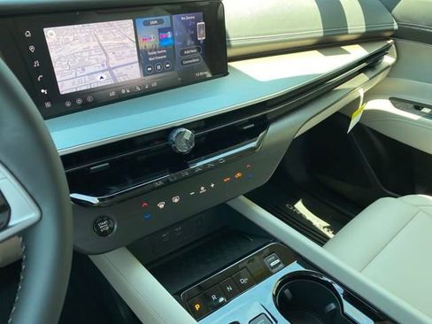 New 2025 Nissan Murano SL image 17