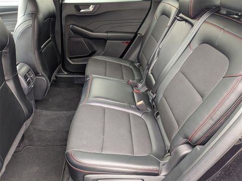 Used 2025 Ford Escape ST-Line image 27