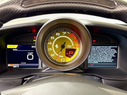 Used 2021 Ferrari F8 Tributo image 18