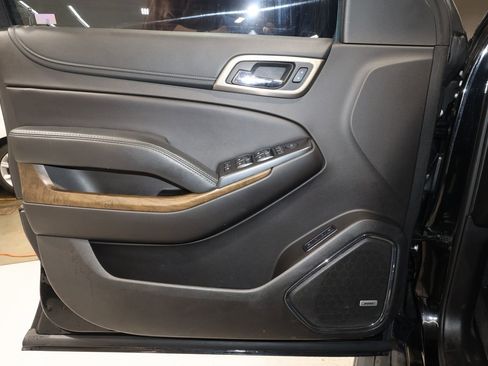 Used 2019 GMC Yukon XL Denali w/ Denali Ultimate Package image 13