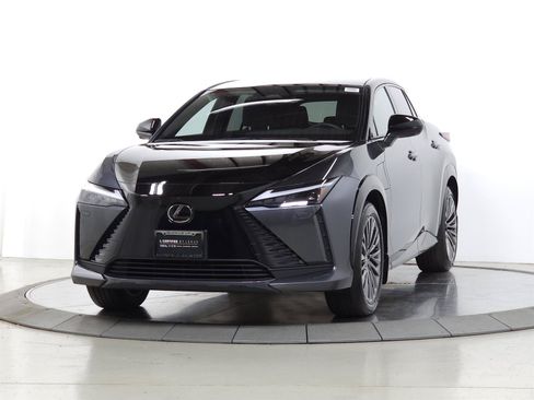 Used 2023 Lexus RZ 450e Premium w/ Accessory Package (A2) AWD/4WD image 4