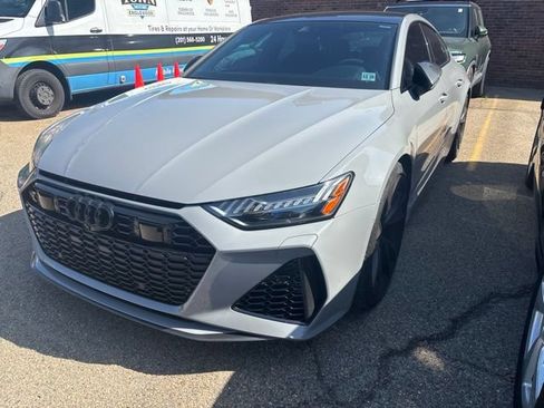 Used 2023 Audi RS 7 Sportback AWD/4WD image 1