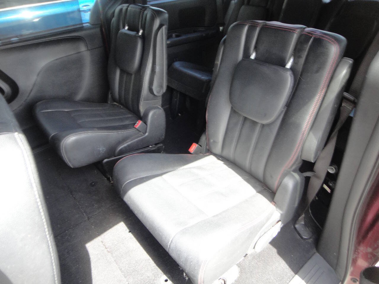 Used 2019 Dodge Grand Caravan GT FWD image 11
