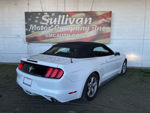 Used 2015 Ford Mustang Convertible image 6
