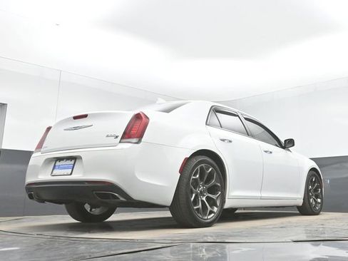 Used 2016 Chrysler 300 S image 45